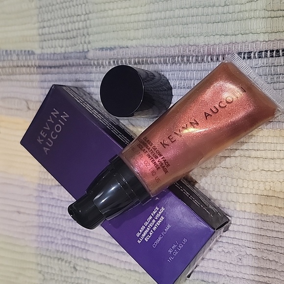 *NIB* KEVYN AUCOIN Glass Glow Face Gloss - Cosmic Flame - Multi-purpose … - Picture 3 of 10